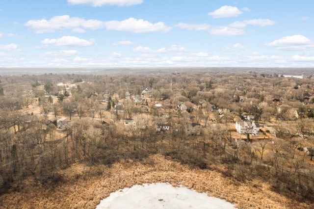 18800 Highland Avenue, Wayzata, MN 55391