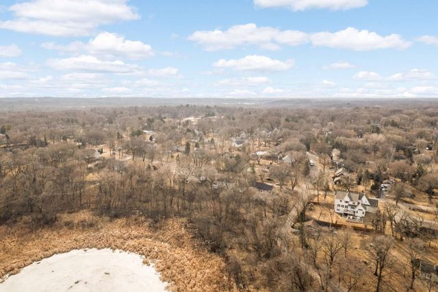 18800 Highland Avenue, Wayzata, MN 55391