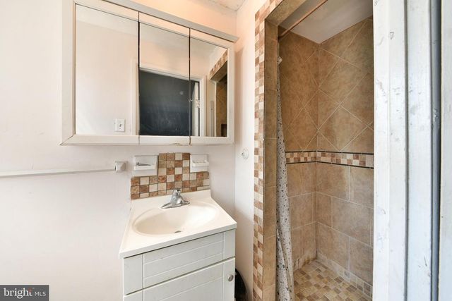 9135 REVERE ST, Philadelphia, PA 19152