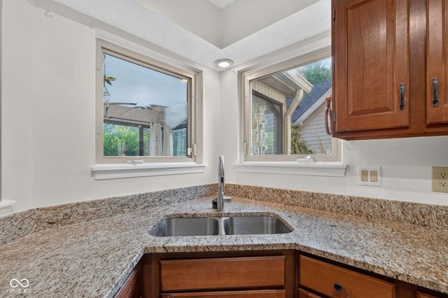 7824 Copperfield Drive, Indianapolis, IN 46256