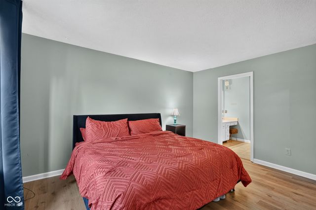 7824 Copperfield Drive, Indianapolis, IN 46256