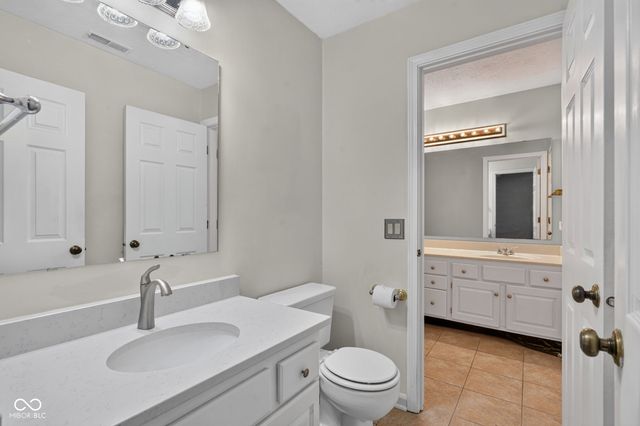 7824 Copperfield Drive, Indianapolis, IN 46256