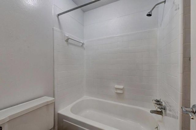 2322 Dunlavy Street 6, Houston, TX 77006