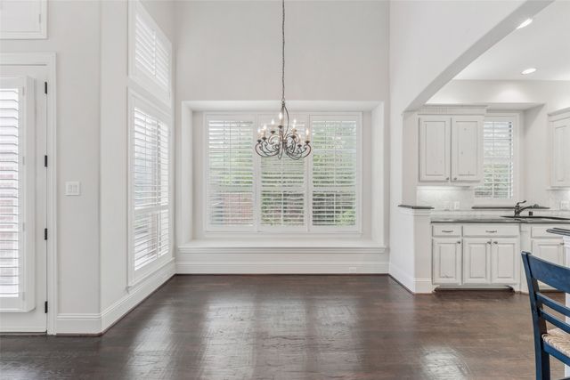 9131 Cochran Bluff Lane, Dallas, TX 75220