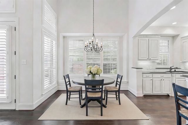 9131 Cochran Bluff Lane, Dallas, TX 75220