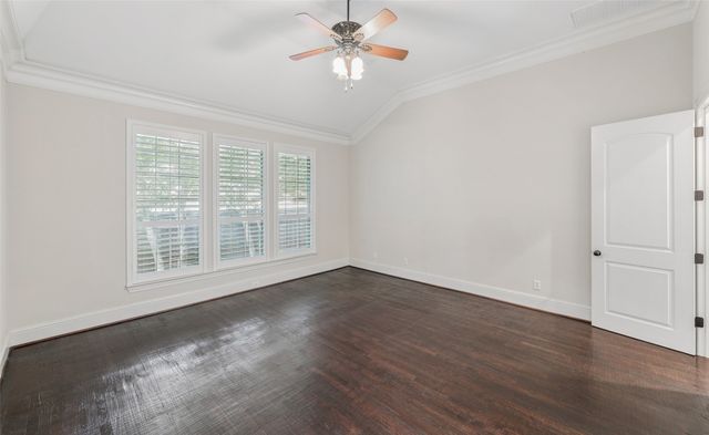 9131 Cochran Bluff Lane, Dallas, TX 75220