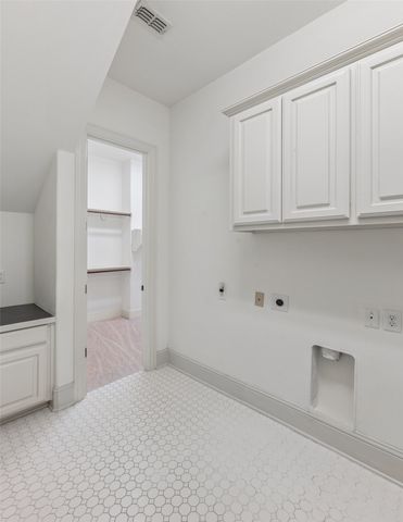 9131 Cochran Bluff Lane, Dallas, TX 75220