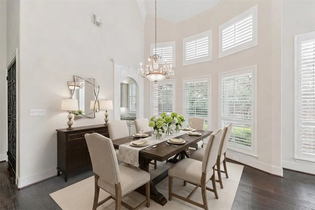 9131 Cochran Bluff Lane, Dallas, TX 75220