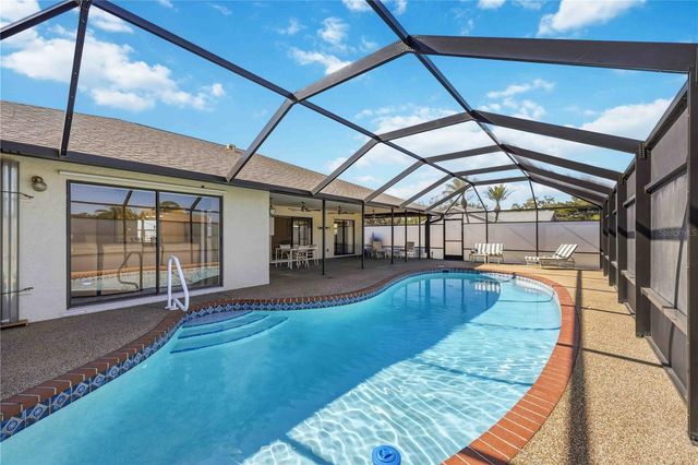 114 WOODINGHAM DRIVE, Venice, FL 34292