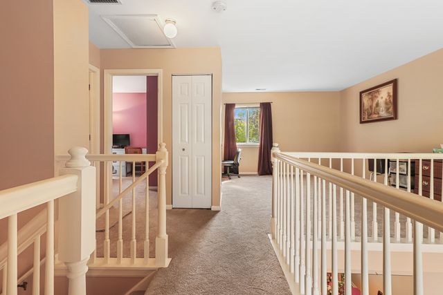 6771 E Wellsley Court, Gurnee, IL 60031