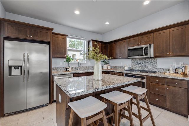 2943 Abrams Drive, Marina, CA 93933