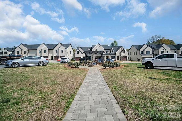 106 Shields Drive, Lincolnton, NC 28092