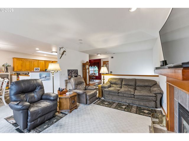 4060 MANDY Ave, Salem, OR 97302