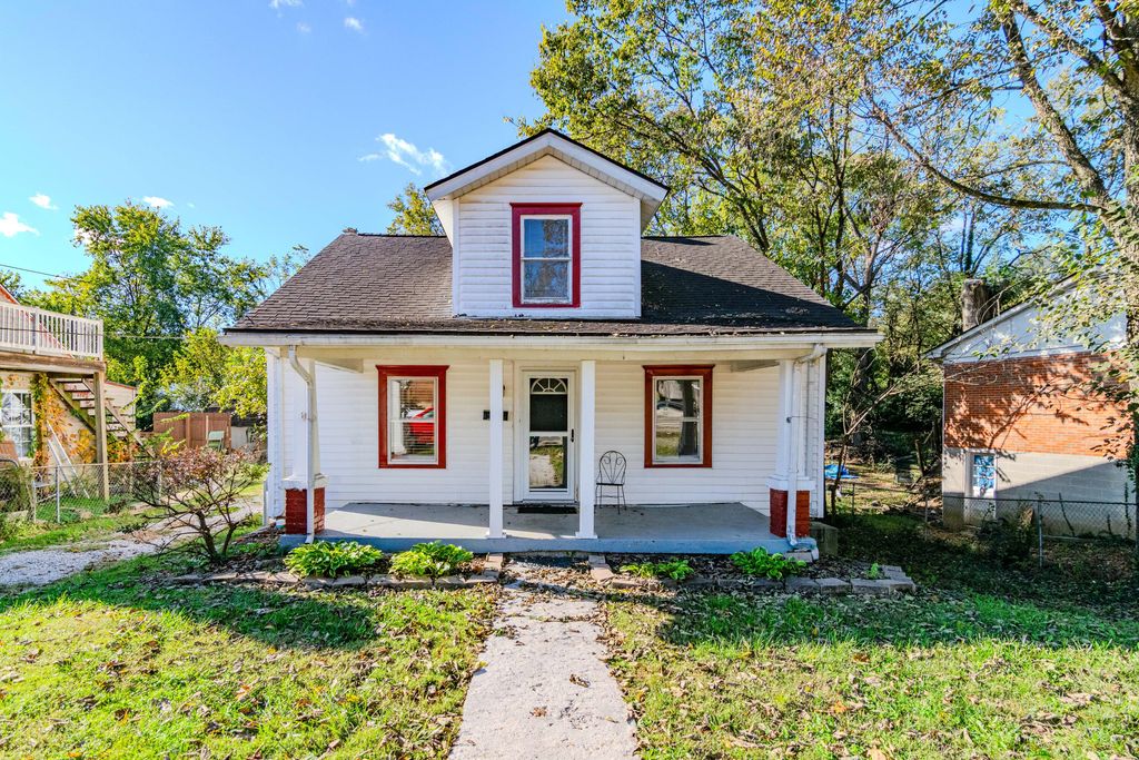 203 Henry Street, Frankfort, KY 40601