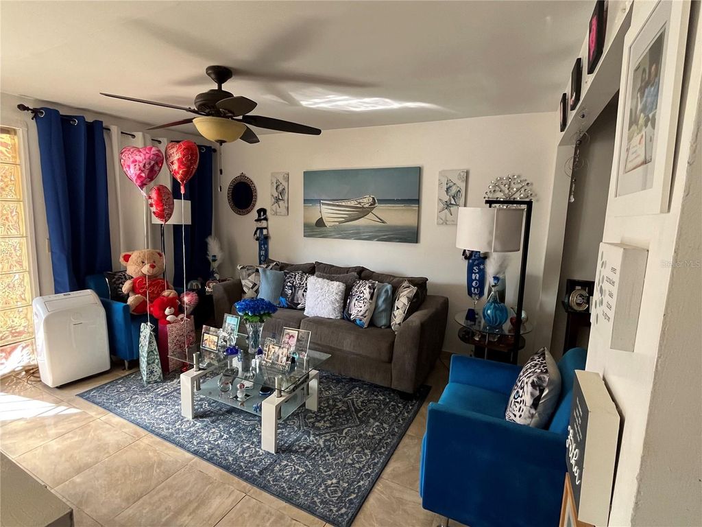 Image 15 of property listing at 995 NW 114TH STREET, Miami, FL 33168