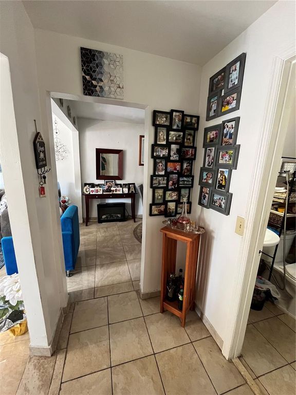 Image 20 of property listing at 995 NW 114TH STREET, Miami, FL 33168