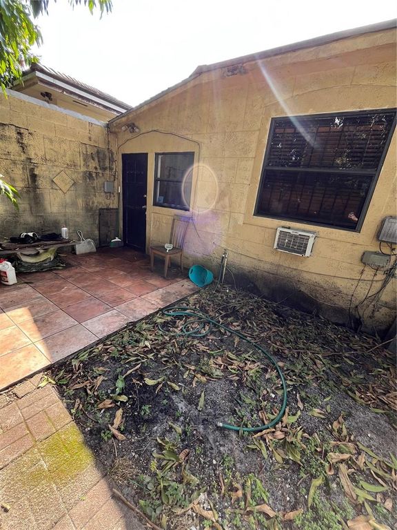Image 45 of property listing at 995 NW 114TH STREET, Miami, FL 33168