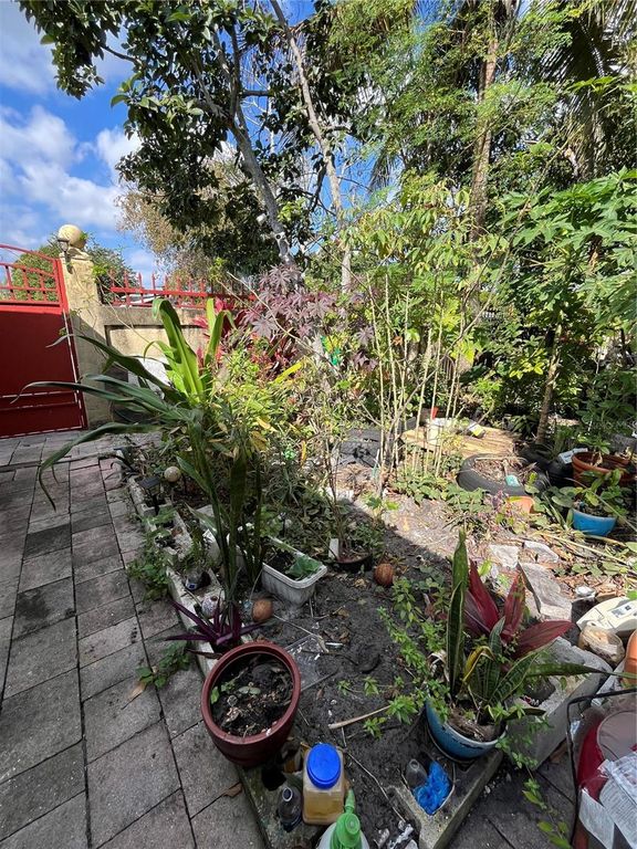 Image 59 of property listing at 995 NW 114TH STREET, Miami, FL 33168