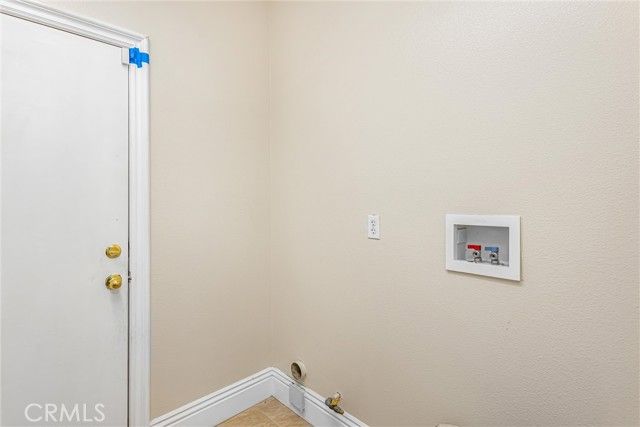 11563 Maywood Street, Victorville, CA 92392