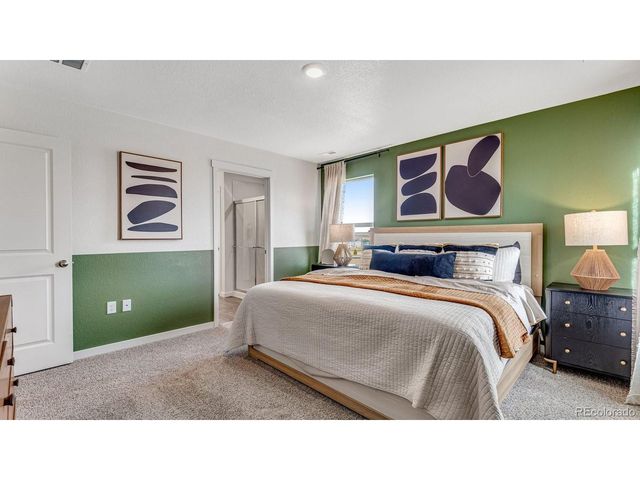 825 Trumpet Ln, Windsor, CO 80550