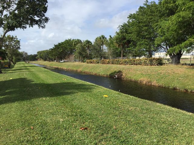 3345 Meridian Way N C, Palm Beach Gardens, FL 33410