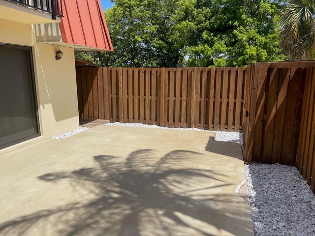 3345 Meridian Way N C, Palm Beach Gardens, FL 33410