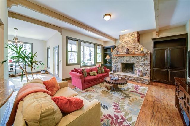 558 Deans Drive, Dawsonville, GA 30534