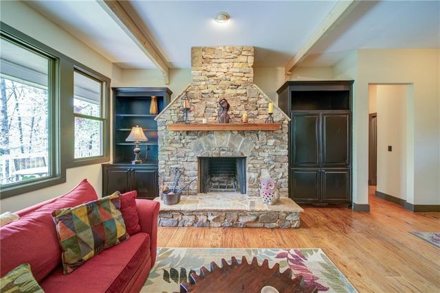 558 Deans Drive, Dawsonville, GA 30534