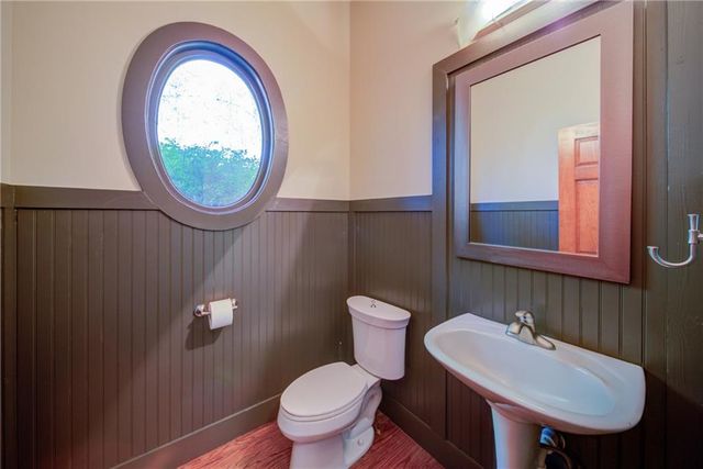 558 Deans Drive, Dawsonville, GA 30534