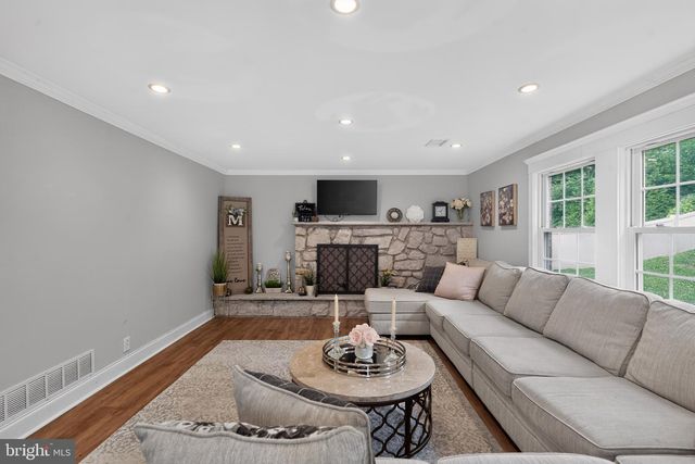 3822 RIDGEVIEW RD, Huntingdon Valley, PA 19006