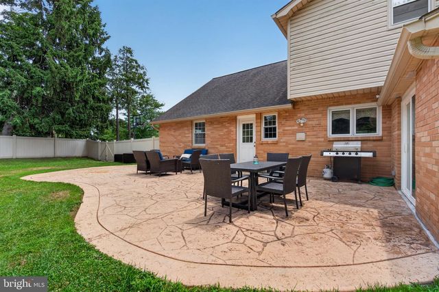 3822 RIDGEVIEW RD, Huntingdon Valley, PA 19006