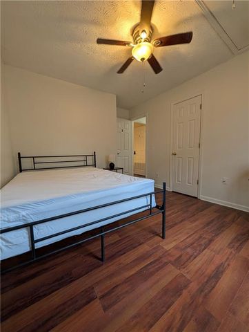 355 Shannon Way, Lawrenceville, GA 30044