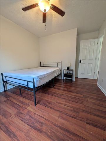 355 Shannon Way, Lawrenceville, GA 30044