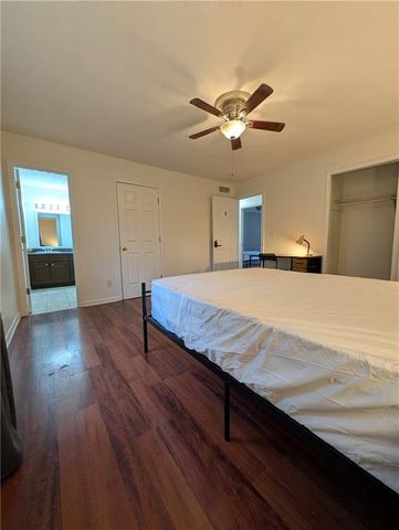 355 Shannon Way, Lawrenceville, GA 30044