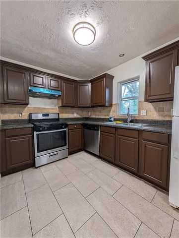 355 Shannon Way, Lawrenceville, GA 30044