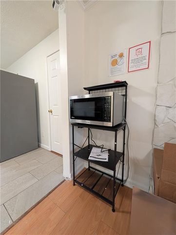 355 Shannon Way, Lawrenceville, GA 30044