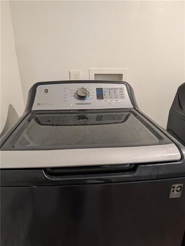 355 Shannon Way, Lawrenceville, GA 30044