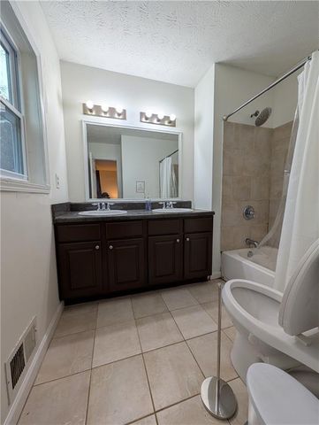 355 Shannon Way, Lawrenceville, GA 30044