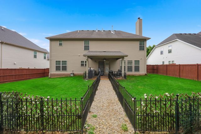121 Waterside Drive, Georgetown, KY 40324