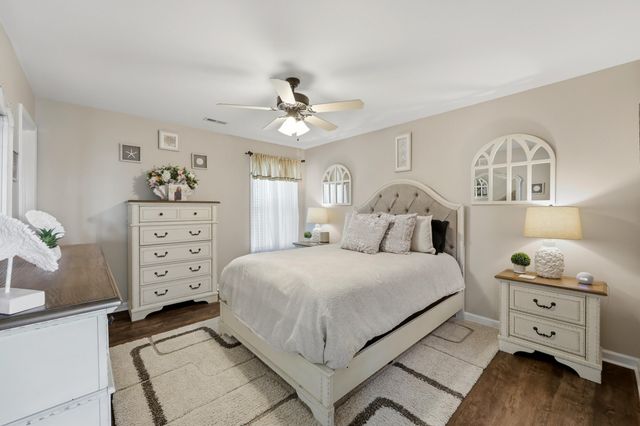 121 Waterside Drive, Georgetown, KY 40324