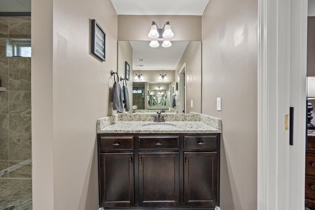 121 Waterside Drive, Georgetown, KY 40324