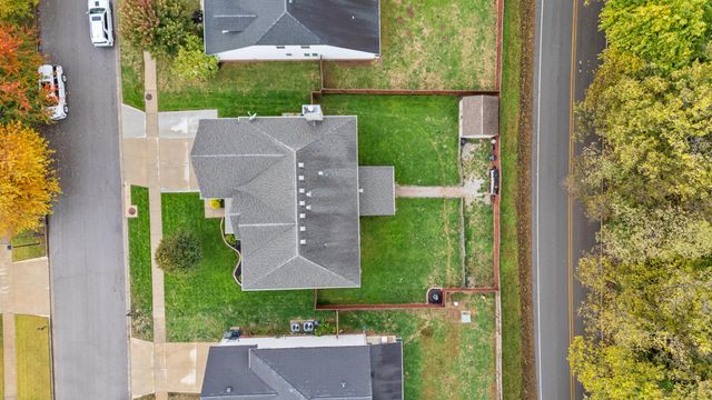 121 Waterside Drive, Georgetown, KY 40324