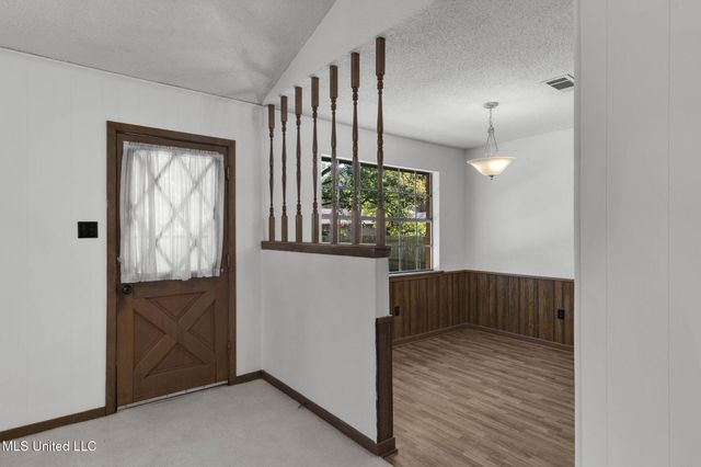 408 Hollyberry Drive, Clinton, MS 39056