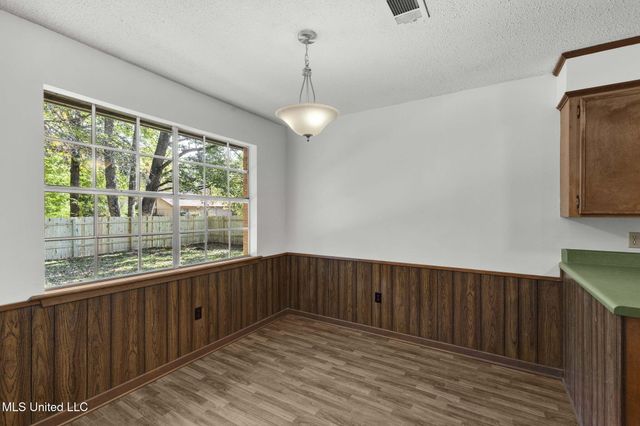 408 Hollyberry Drive, Clinton, MS 39056