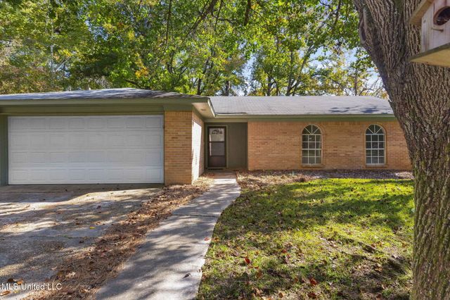 408 Hollyberry Drive, Clinton, MS 39056