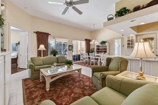 8681 SE Nicolete Lane, Hobe Sound, FL 33455