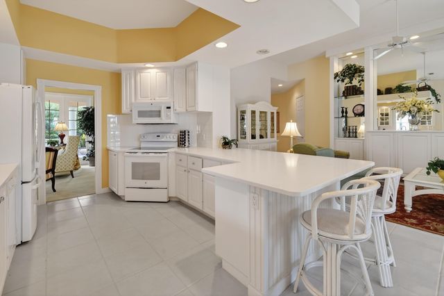 8681 SE Nicolete Lane, Hobe Sound, FL 33455