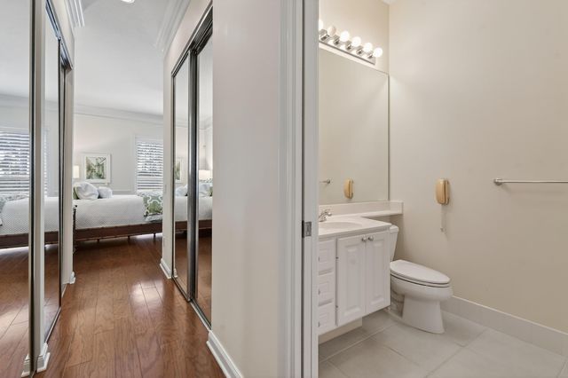 8681 SE Nicolete Lane, Hobe Sound, FL 33455