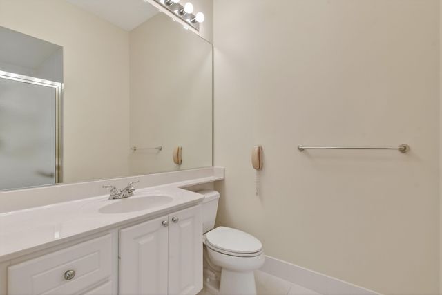 8681 SE Nicolete Lane, Hobe Sound, FL 33455