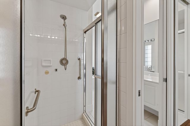 8681 SE Nicolete Lane, Hobe Sound, FL 33455